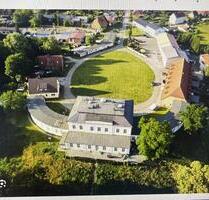 Haus am Schloss mit Grundstück - 40.000,00 EUR Kaufpreis, ca.  400,00 m² in Lübz (PLZ: 19386)