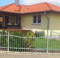 Freistehender Bungalow in ruhiger Lage – Bewerberschluss 31.05. - Steinmauern