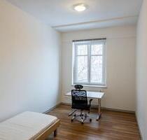 Helles Zimmer in ruhiger WG (Nur Studenteninnen!) - Wiesbaden Klarenthal