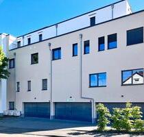 Moderne 2-Zimmer-Penthousewohnung mit großzügiger Terrasse in Kassel-Kirchditmold