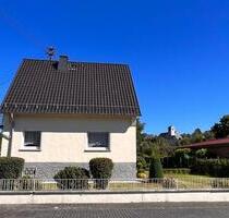 Einfamilienhaus mit großem Grundstück von privat zu verkaufen - Mogendorf