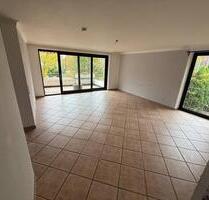 Helle, renovierte 3-Zimmer-Whg. mit Balkon & EBK – 92 m² 40667 - Meerbusch Necklenbroich