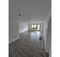 2 Zimmer Wohnung LU- Edigheim Süd-West-Balkon Feld-Rand-Lage - Ludwigshafen am Rhein