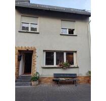 2 Familien Haus mit Nebengebäude - Merxheim