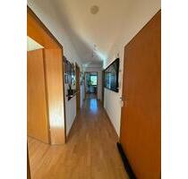 3 Zimmer Dachgeschosswohnung, Memellandstraße - Wipperfürth