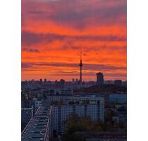 Moderne 2.Z. Wohnung mit Skyline Ausblick in Berlin Fennpfuhl