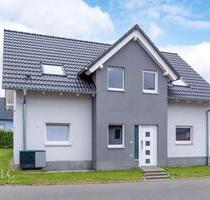 Einfamilienhaus NEU Erstbezug - 499.000,00 EUR Kaufpreis, in Arnstadt (PLZ: 99310)