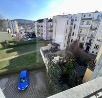 Balkon und Aufzug in der Innenstadt von Gera nahe dem Süd-Bahnhof!