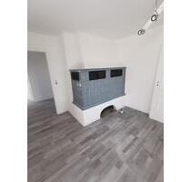 5-Zimmer-Wohnung und 1 Zimmer-Wohnung in Freihung