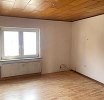 Helle neu renovierte Altbauwohnung - Schwandorf