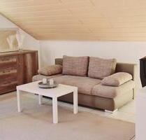 Möblierte 3 bis 4-Zi.-Whg. - zentral & ruhig (Langensteinbach) - Karlsbad