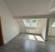 3-Zimmer Dachgeschosswohnung - 800,00 EUR Kaltmiete, ca.  56,00 m² in Murrhardt (PLZ: 71540)