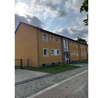 Bei VIVAWEST die Sonnenstrahlen auf der eigenen Terrasse genießen. - Duisburg Walsum