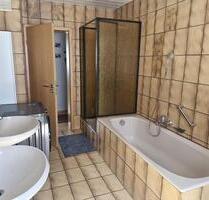 3,5 zimmer Wohnung zum Mieten - 990,00 EUR Kaltmiete, ca.  96,00 m² in Pforzheim (PLZ: 75181) Eutingen