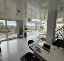 Haus zu vermieten, möbliert - 2.500,00 EUR Kaltmiete, in Gründau (PLZ: 63584)