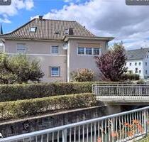 Wohnhaus mit Potenzial - 170.000,00 EUR Kaufpreis, in Grub am Forst (PLZ: 96271)