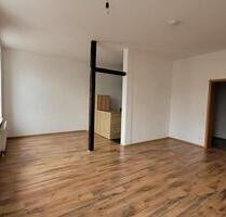 Gemütliche 2-Raumwohnung mit Einbauküche in Schloßchemnitz