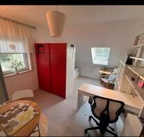 Zimmer 25qm+Bad für 2P geeignet, top Lage frei - Leipzig Nordwest