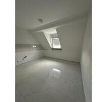 2,5-Zimmer-Wohnung | ca. 60 m² | 1. OG | Warmmiete 700 € - Kamp-Lintfort