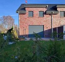 Top modernes Reihenendhaus in Stockelsdorf - Neuwertig - Garten