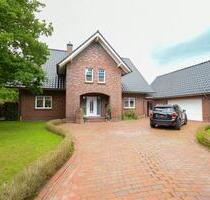 *** EXKLUSIVER WOHNTRAUM *** - 1.650,00 EUR Kaltmiete, ca.  241,97 m² in Rhauderfehn (PLZ: 26817)