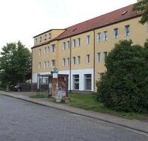 zentrumsnahe, kleine 3-Zimmerwohnung in Mehrfamilienhaus - Hettstedt