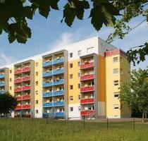 Sanierte 3-Raum-Wohnung im Grünen mit Balkon und Badewanne - Gera Lusan