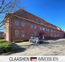 Sonnige und großzügig geschnittene Oberwohnung - Norden