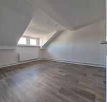 Schöne renovierte 2,5 Zi. Dachgeschoss Wohnung in Hagen