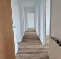 O48W2: Gut geschnittene 3-Raum-Wohnung im 3-Familienhaus in Bischofrode - Eisleben (Lutherstadt)
