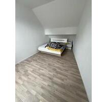 WG-Zimmer zu vermieten - 400,00&nbsp;EUR Kaltmiete, ca.&nbsp; 15,00&nbsp;m&sup2; in Allmendingen (PLZ: 89604)