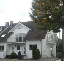 Provisionsfrei: Vielseitiges Wohnhaus mit 3 separaten Eingängen - Koblenz Bubenheim