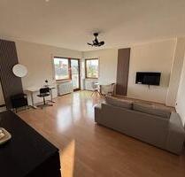 Möblierte 1,5 Zimmer Wohnung EBK Garage Balkon in Würzburg 1225