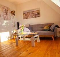 Sonnige, ruhige, 2,5-Zimmer-Wohnung, Blick über Bornheim;möbliert - Frankfurt am Main Nordend Ost