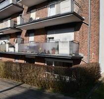 AC-Forst: Helle 2 ZKDB, 60qm im Erdgeschoß, renoviert, in ruhiger - Aachen Aachen-Mitte
