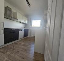 Helle 4-Zimmer-Wohnung mit Einbauküche in Ramstein zu vermieten - Bruchmühlbach-Miesau