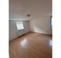 Helle und großzügige 3-Zimmer- Wohnung in Knittlingen