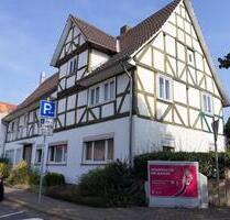 Wohnen & Arbeiten–vielseitiges Haus mit großem Grundstück - Meinhard