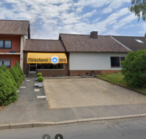 Gewerbemischgebäude mit bezugsfertigem Zweifamilienhaus - Winterspelt