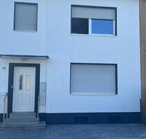 Drei-Familienhaus in Dormagen-Mitte