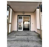Bürofläche zu vermieten - 700,00 EUR Kaltmiete, ca.  55,00 m² in Pfakofen (PLZ: 93101)