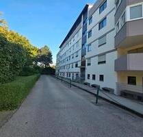 Moderne 2-Zimmer-Wohnung mit großem Balkon - Augsburg Bärenkeller