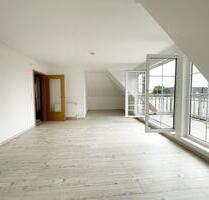 Moderne Maisonette-Dachgeschosswohnung mit Charme – 3,5 Zimmer & Balkon - Stuhr