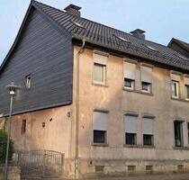 Haus Einfamilienhaus mit großem Grundstück in ruhiger Lage - Königslutter am Elm
