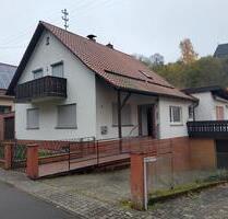 Freistehendes Einfamilienhaus mit Garten in ruhiger Lage - Battweiler