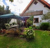 Schöne Maisonette-Wohnung mit Garten, Wintergarten 2 Stellplätzen - Hemsbach