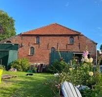 220 m² sanierungsbedürftiger Altbau auf 600 m² ruhigem Grundstück - Hage