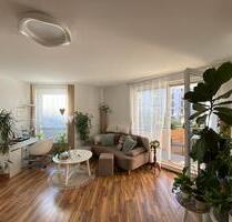 2 Raum Wohnung 2 Zimmer Wohnung mit Balkon und Fahrstuhl - Leipzig