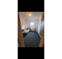 WG Zimmer in Heinsberg - 550,00 EUR Kaltmiete, ca.  40,00 m² in Heinsberg (PLZ: 52525)