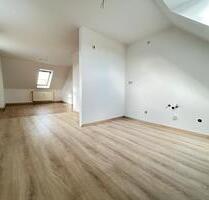 Charmante 2-Raum-Wohnung unter dem Dach – perfekt für Singles und Paare - Frankenberg (Sachsen)